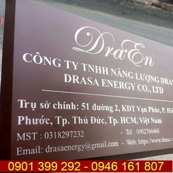 Bảng hiệu inox ăn mòn công ty Dra En bền, đẹp và giá rẻ