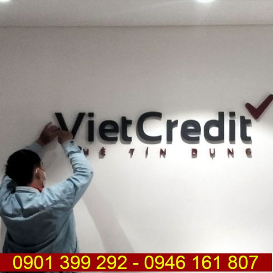 Chữ inox sơn hấp nhiệt bảng hiệu công ty tài chính VietCredit