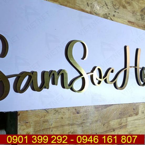 Chữ inox vàng xước Samsoc House