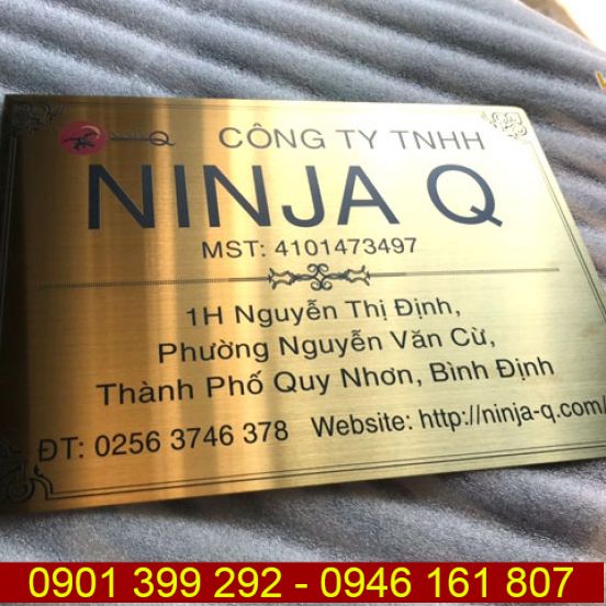 Gia công bảng inox in UV công ty Ninja Q