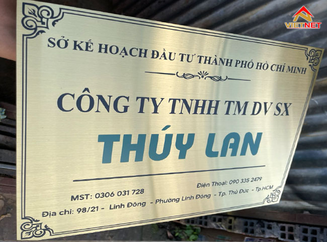 bang-hieu-cong-ty-inox-an-mon-thuy-lan