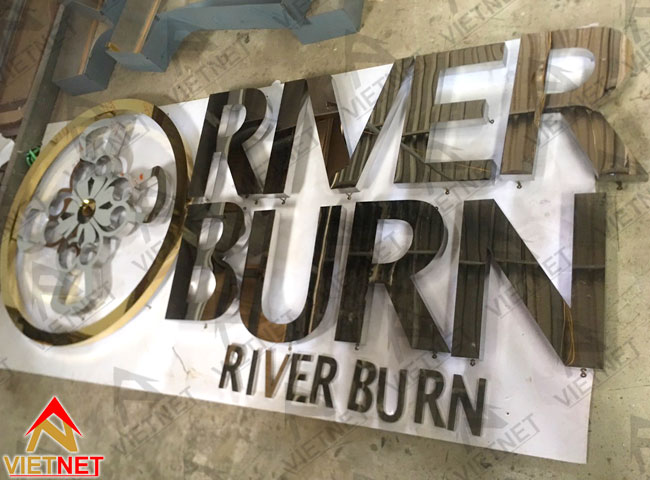 chu-inox-trang-guong-river-burn