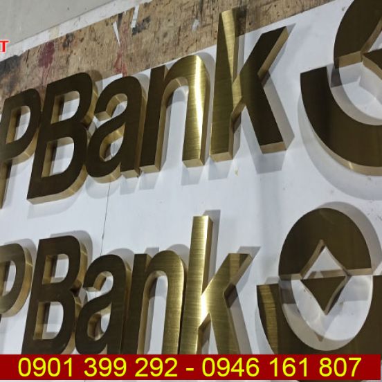 Gia công chữ inox vàng xước bảng hiệu ngân hàng LPBank